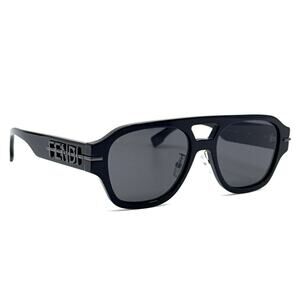 New!!!  FENDI Sunglasses FE40130F 01A Authentic